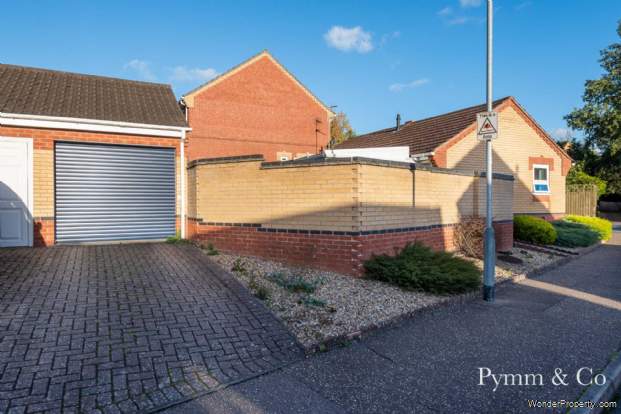Additional Property Image 2 bedroom Detached Bungalow for sale in Norwich 2