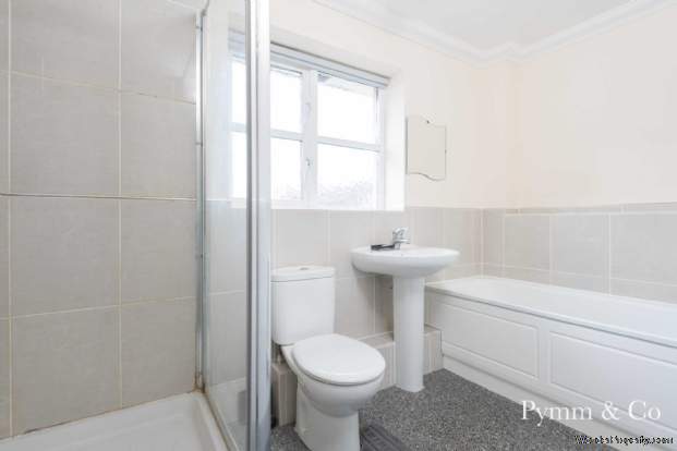 Additional Property Image 4 bedroom Detached for sale in Norwich 13