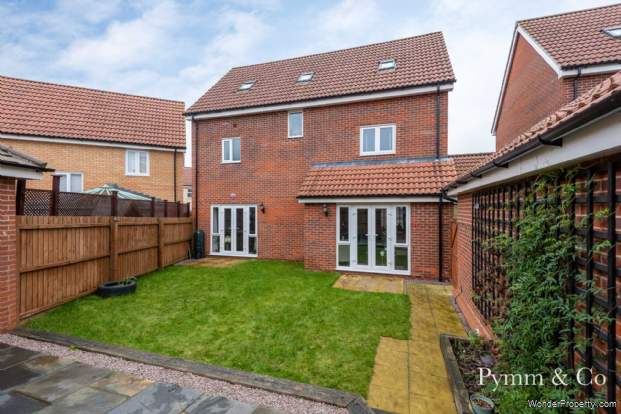 Additional Property Image 5 bedroom Detached for sale in Norwich 14