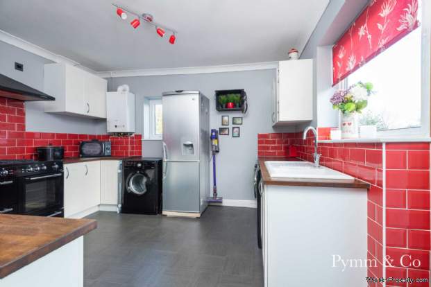 Additional Property Image 2 bedroom Detached Bungalow for sale in Norwich 8