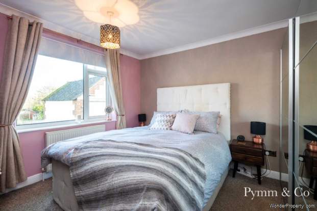 Additional Property Image 2 bedroom Detached Bungalow for sale in Norwich 10