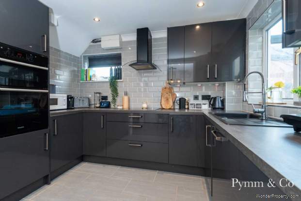 Additional Property Image 3 bedroom Detached for sale in Norwich 3