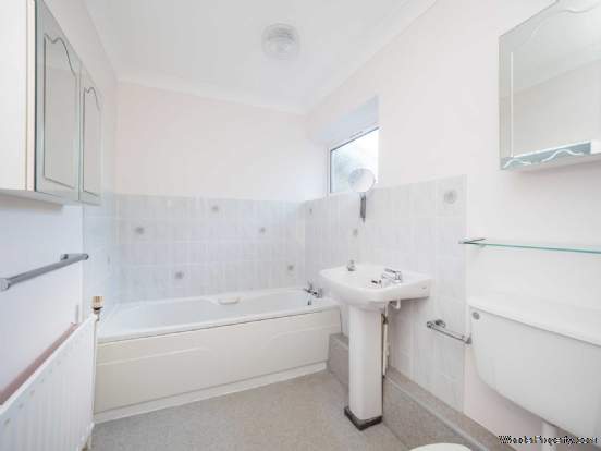 Additional Property Image 4 bedroom Detached Bungalow for sale in Norwich 9
