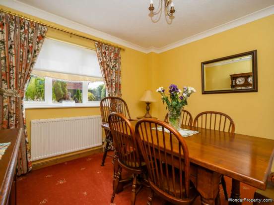 Additional Property Image 4 bedroom Detached for sale in Norwich 9