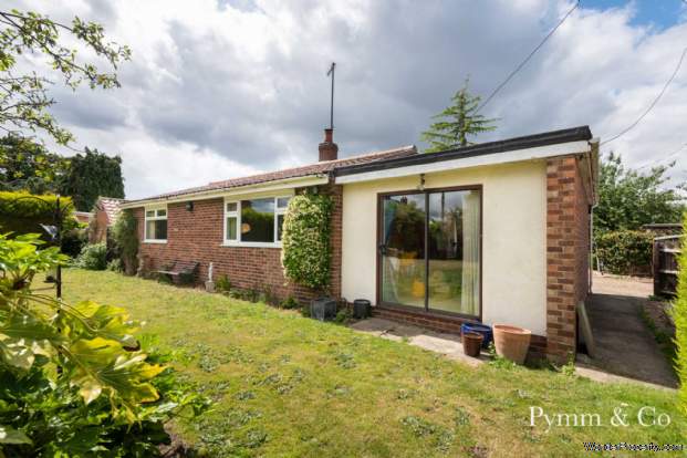 3 bedroom Detached Bungalow for sale in Norwich