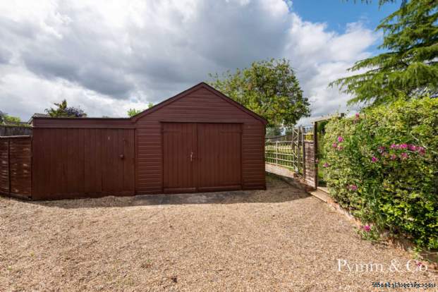 Additional Property Image 3 bedroom Detached Bungalow for sale in Norwich 10