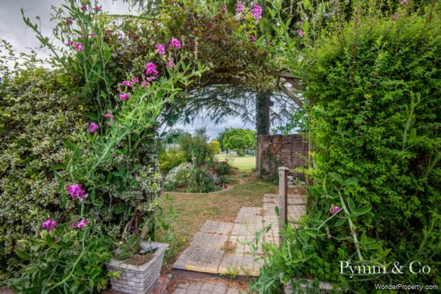 Additional Property Image 3 bedroom Detached Bungalow for sale in Norwich 12