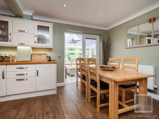 Additional Property Image 4 bedroom Detached for sale in Norwich 4