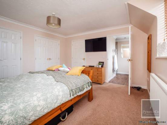 Additional Property Image 4 bedroom Detached for sale in Norwich 12