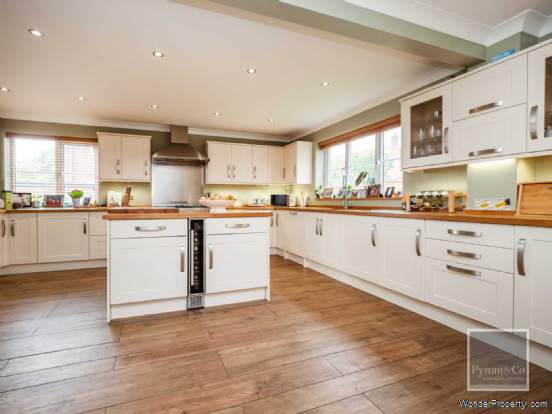 Additional Property Image 4 bedroom Detached for sale in Norwich 15