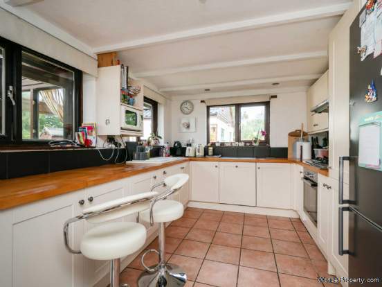 Additional Property Image 4 bedroom Detached for sale in Norwich 5