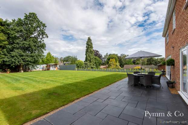 Additional Property Image 7 bedroom Detached for sale in Norwich 13