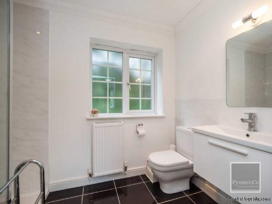 Additional Property Image 4 bedroom Detached for sale in Norwich 13