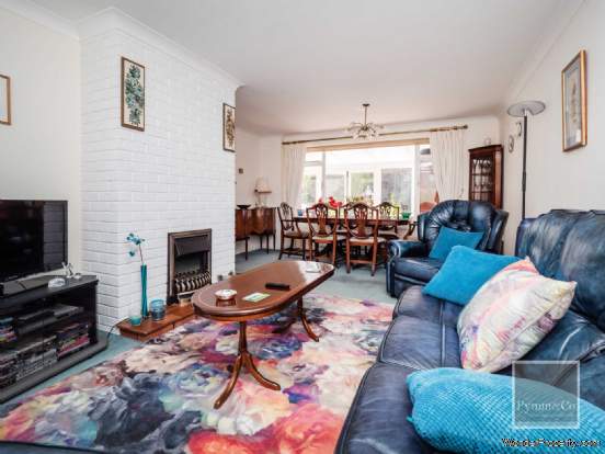 Additional Property Image 3 bedroom Chalet for sale in Norwich 4