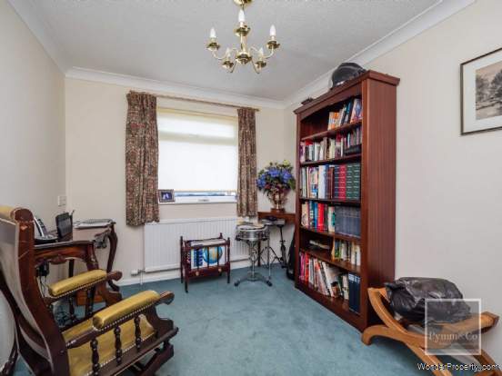 Additional Property Image 3 bedroom Chalet for sale in Norwich 9