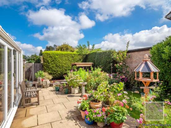 Additional Property Image 3 bedroom Chalet for sale in Norwich 18