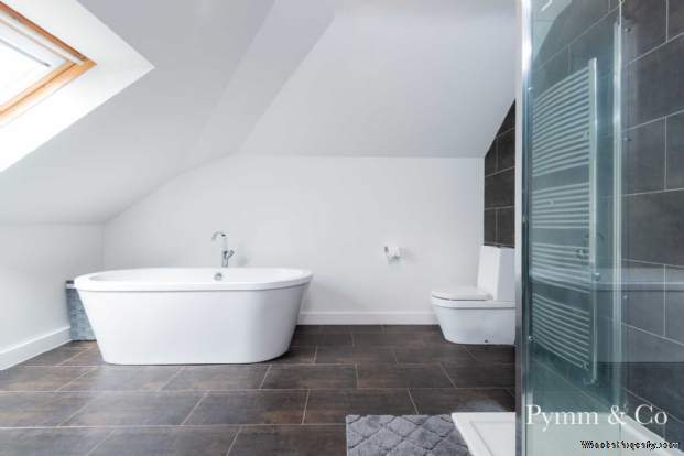 Additional Property Image 5 bedroom Chalet for sale in Norwich 18