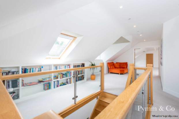 Additional Property Image 5 bedroom Chalet for sale in Norwich 20