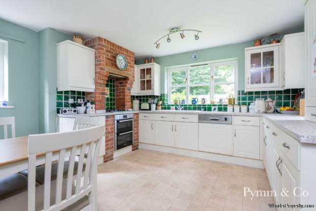 Additional Property Image 5 bedroom Detached for sale in Norwich 9