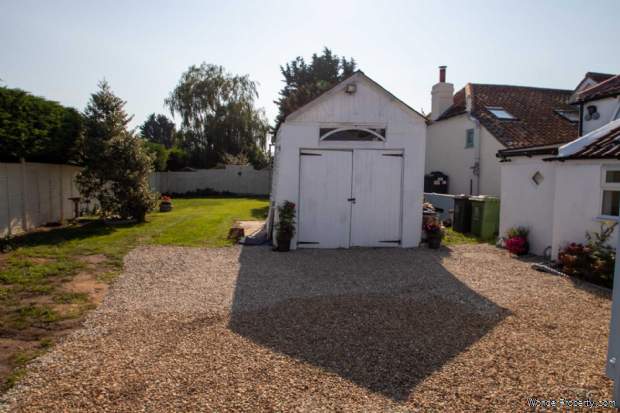 Additional Property Image 3 bedroom Detached for sale in Great Yarmouth 9