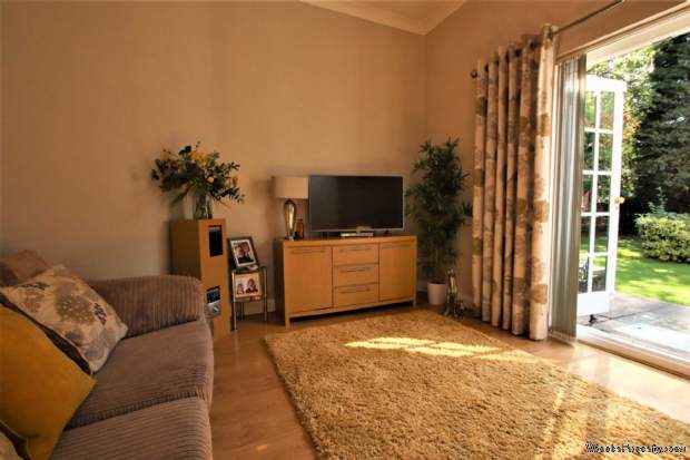 Additional Property Image 1 bedroom Apartment for sale in Norwich 4