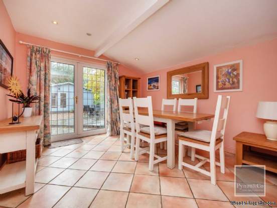 Additional Property Image 5 bedroom Detached for sale in Norwich 12