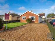 3 bedroom Detached Bungalow for sale in Norwich