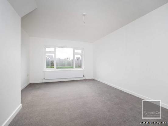 Additional Property Image 3 bedroom Chalet for sale in Norwich 5