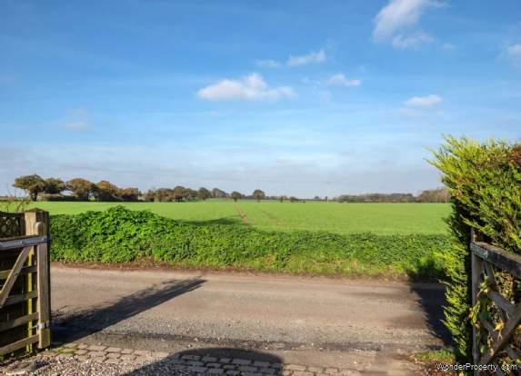 Additional Property Image 2 bedroom Cottage for sale in Norwich 12