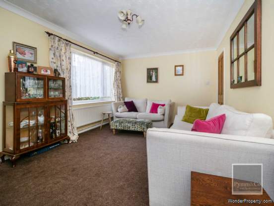 Additional Property Image 3 bedroom Chalet for sale in Norwich 3