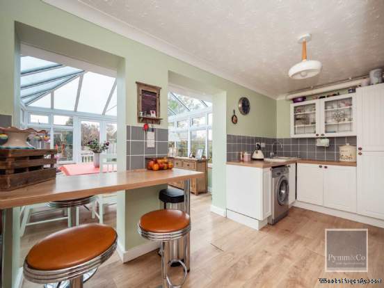 Additional Property Image 3 bedroom Chalet for sale in Norwich 4
