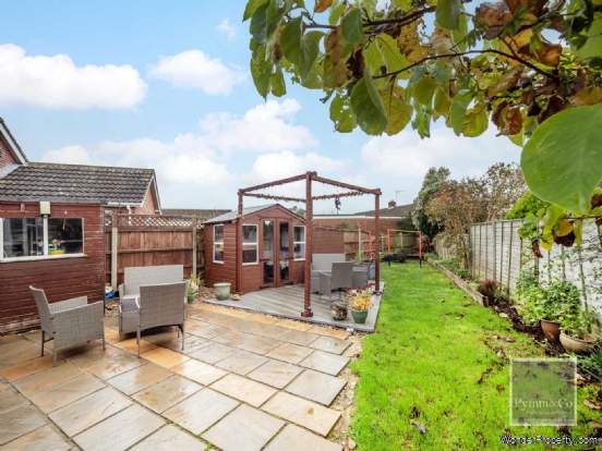 Additional Property Image 3 bedroom Chalet for sale in Norwich 10