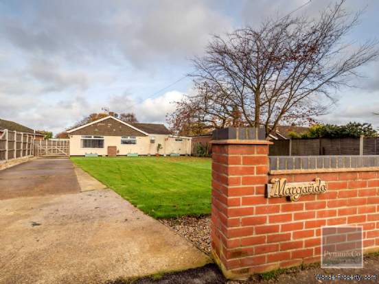 Additional Property Image 3 bedroom Detached Bungalow for sale in Great Yarmouth 2