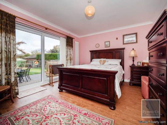 Additional Property Image 3 bedroom Detached Bungalow for sale in Great Yarmouth 14