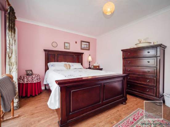 Additional Property Image 3 bedroom Detached Bungalow for sale in Great Yarmouth 15