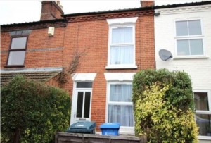 2 bedroom Terraced to rent in Norwich