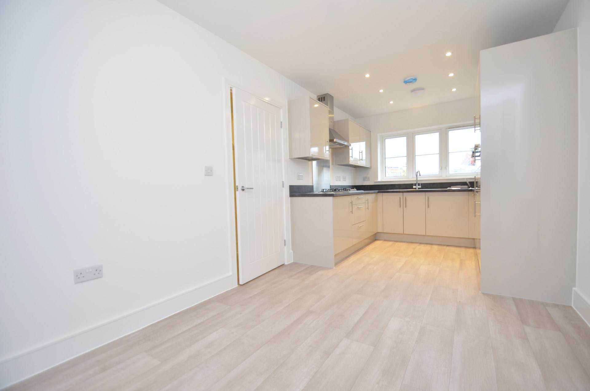 Additional Property Image 3 bedroom Semi Detached to rent in Attleborough 2