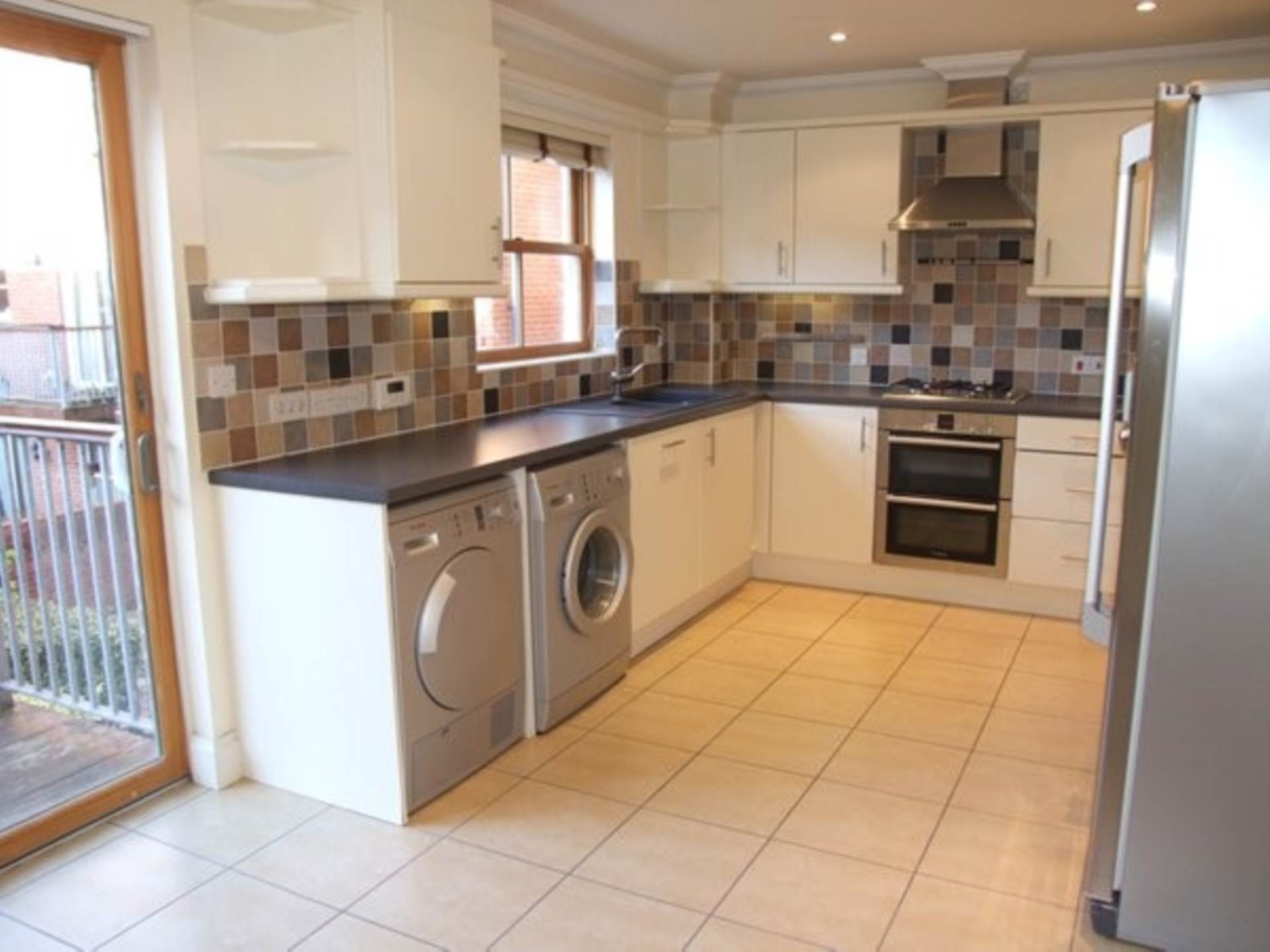 Additional Property Image 4 bedroom Town House to rent in Norwich 2