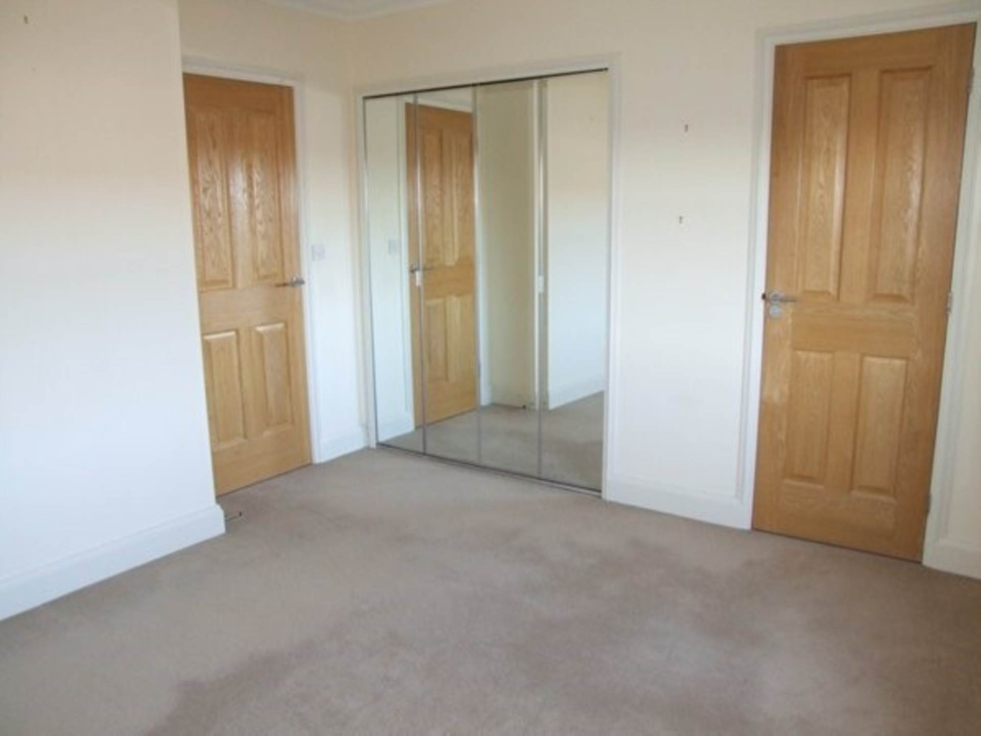 Additional Property Image 4 bedroom Town House to rent in Norwich 8