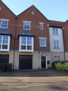 4 bedroom Town House to rent in Norwich
