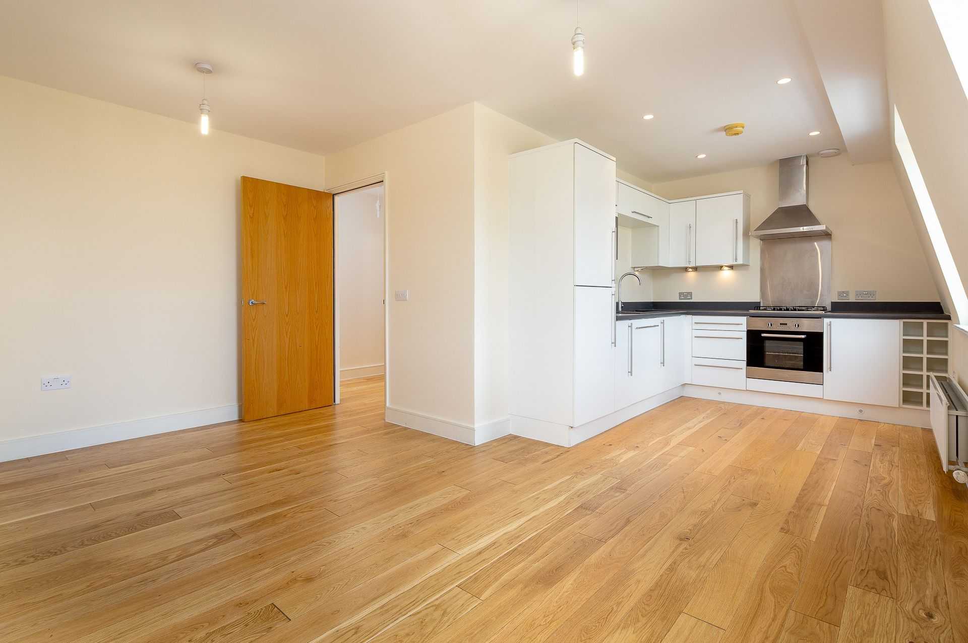 Additional Property Image 2 bedroom Apartment to rent in Bath 2