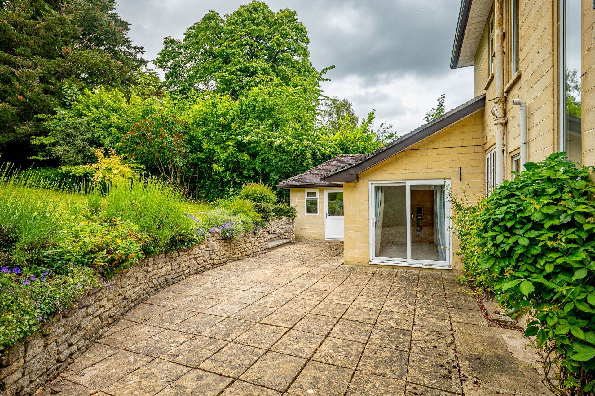 Additional Property Image 5 bedroom House to rent in Bath 10