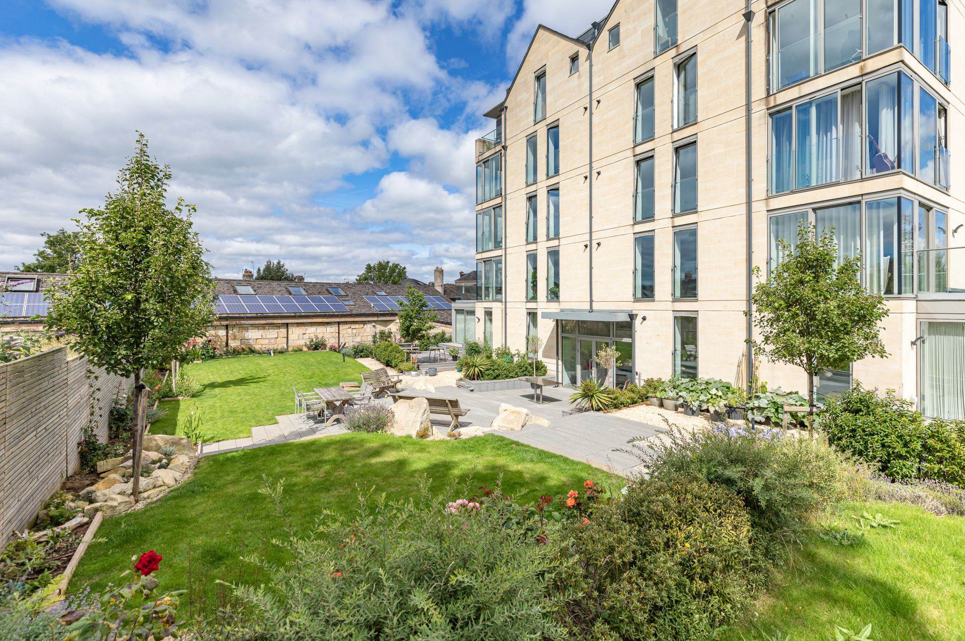 Additional Property Image 2 bedroom Apartment to rent in Bath 17