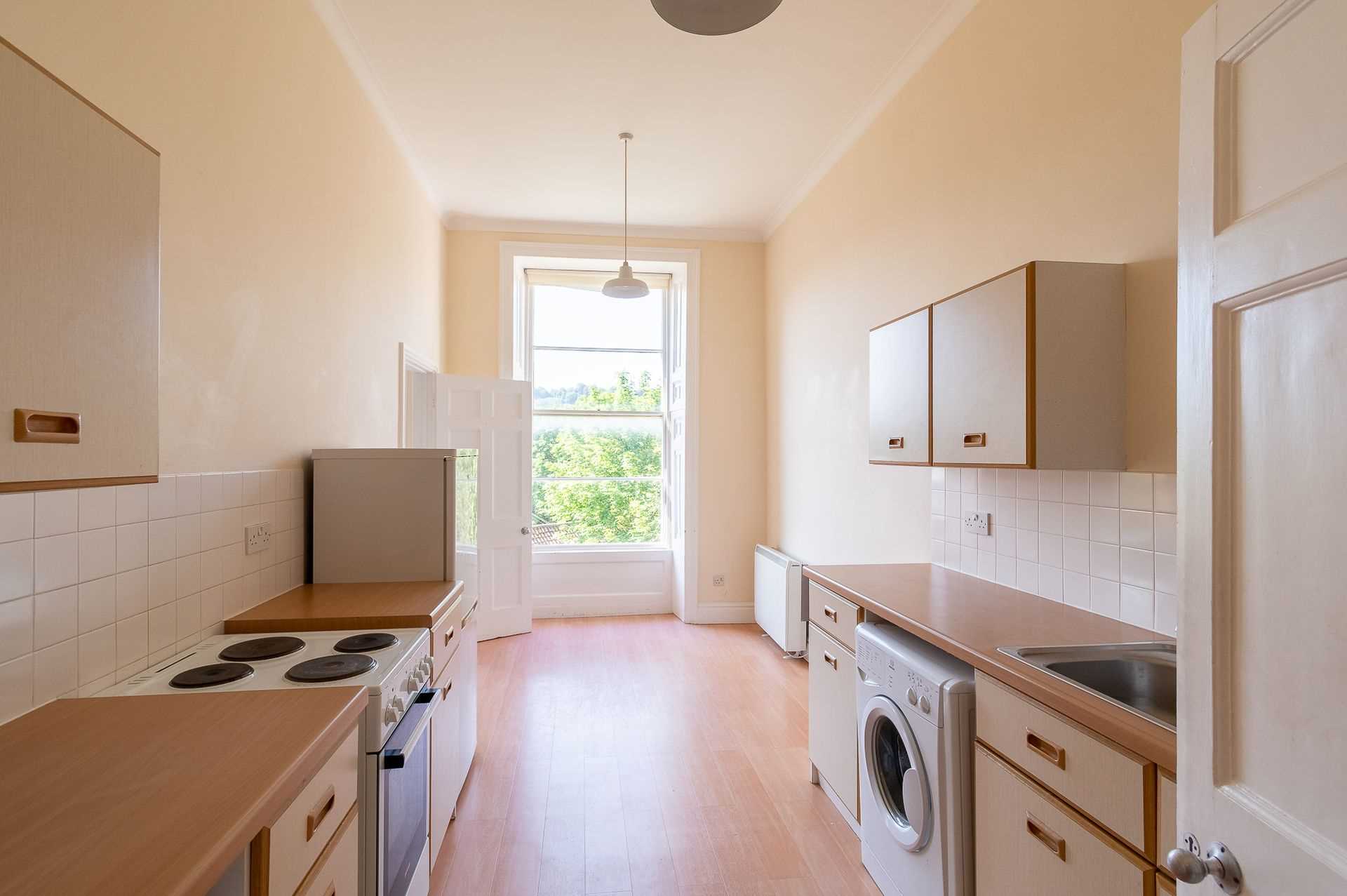 Additional Property Image 2 bedroom Apartment to rent in Bath 9