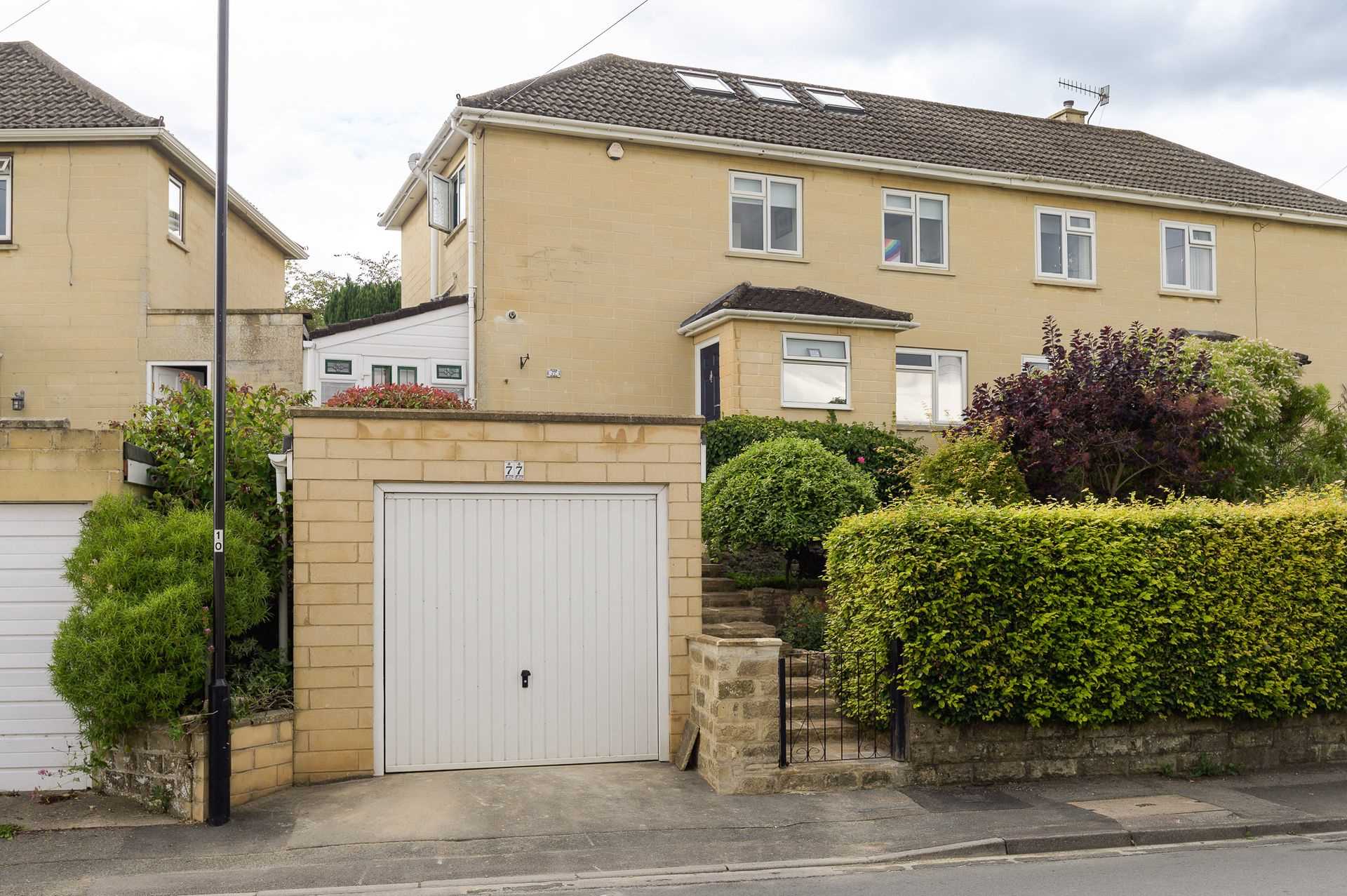 4 bedroom House to rent in Bath