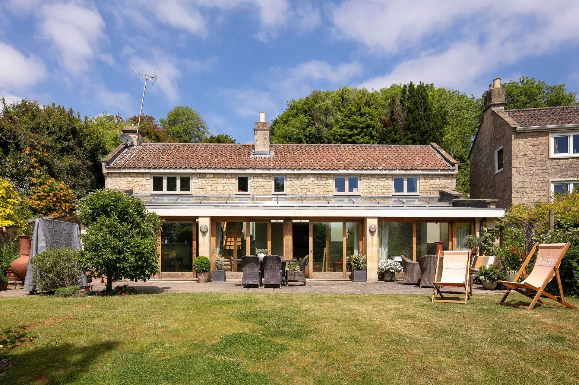 4 bedroom House to rent in Bath