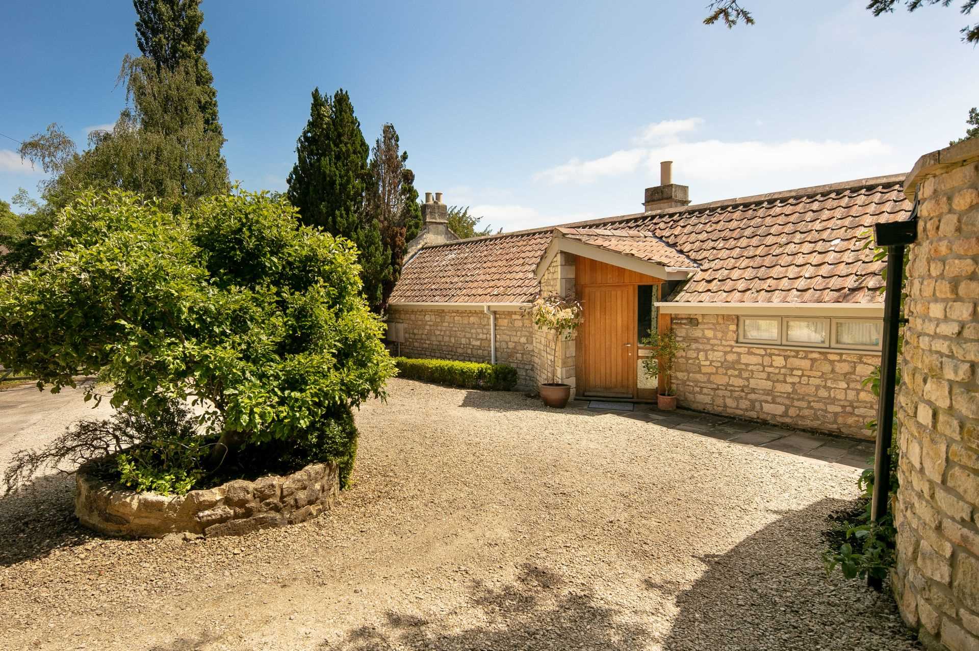 Additional Property Image 4 bedroom House to rent in Bath 17