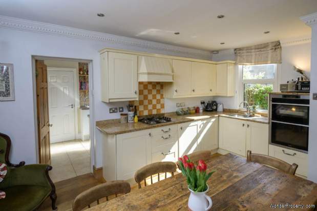 Additional Property Image 3 bedroom House to rent in Corsham 3