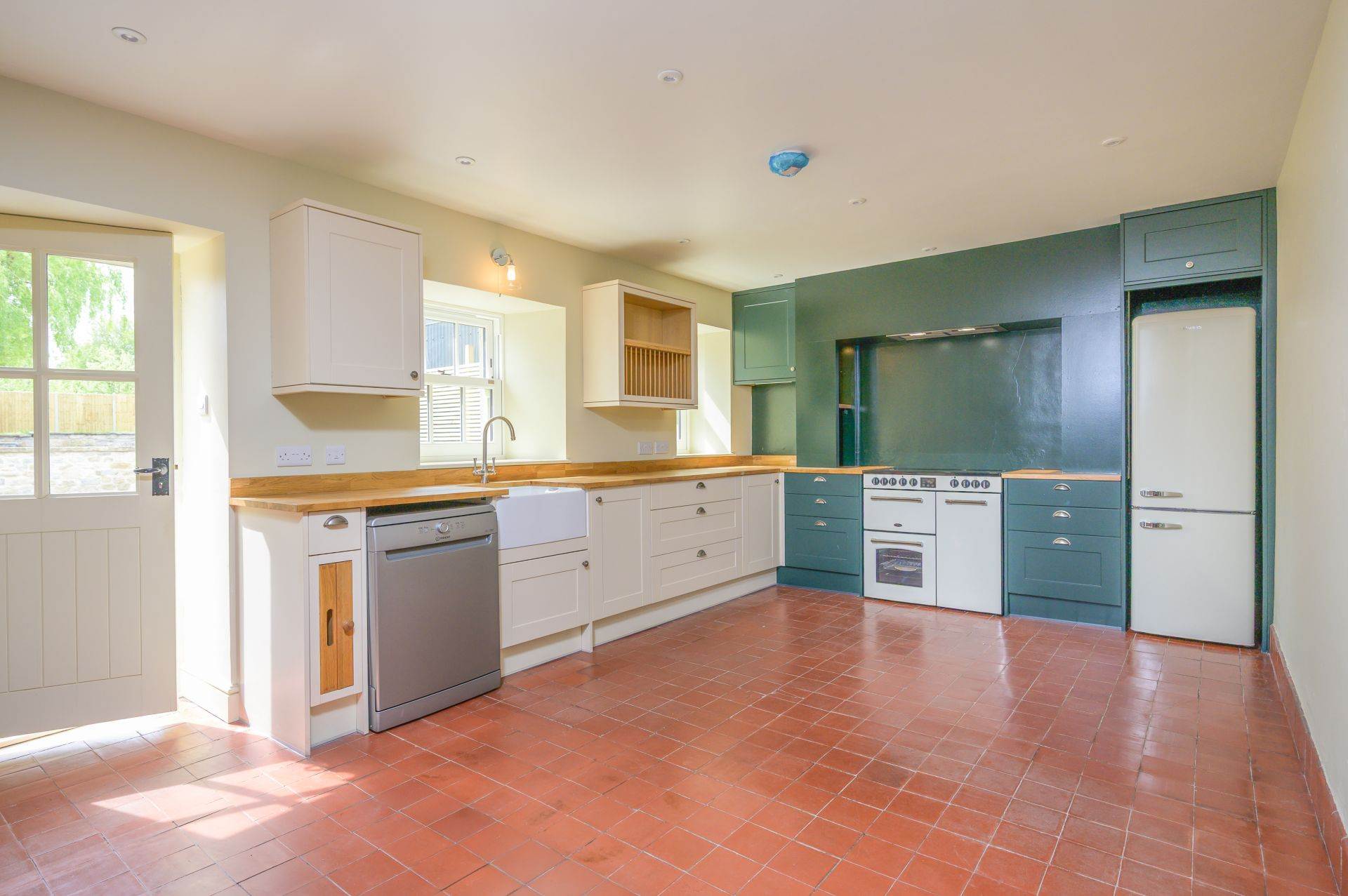 Additional Property Image 4 bedroom House to rent in Bath 4