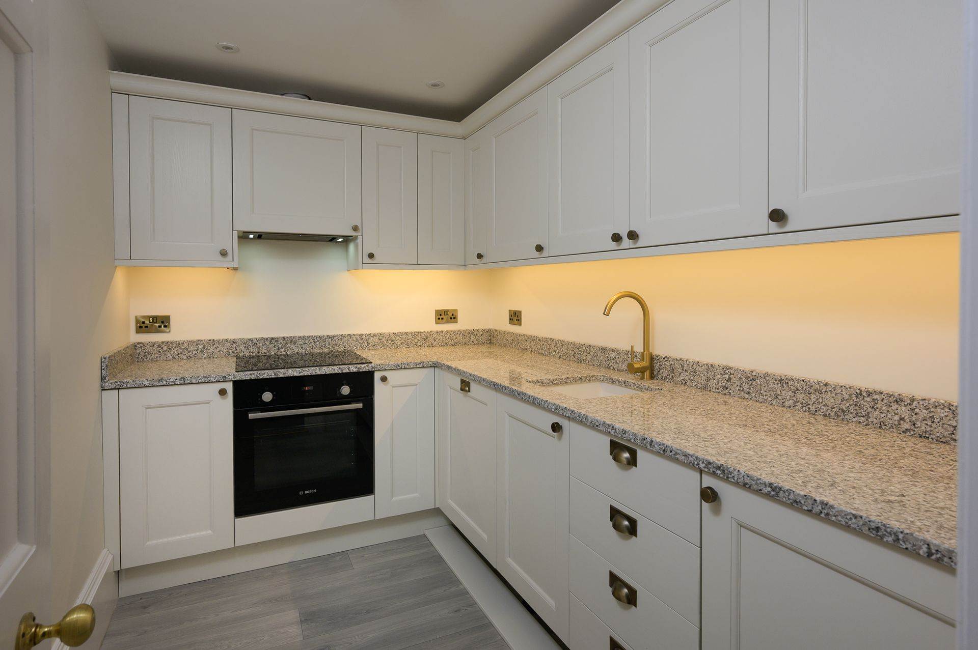 Additional Property Image 1 bedroom Apartment to rent in Bath 5